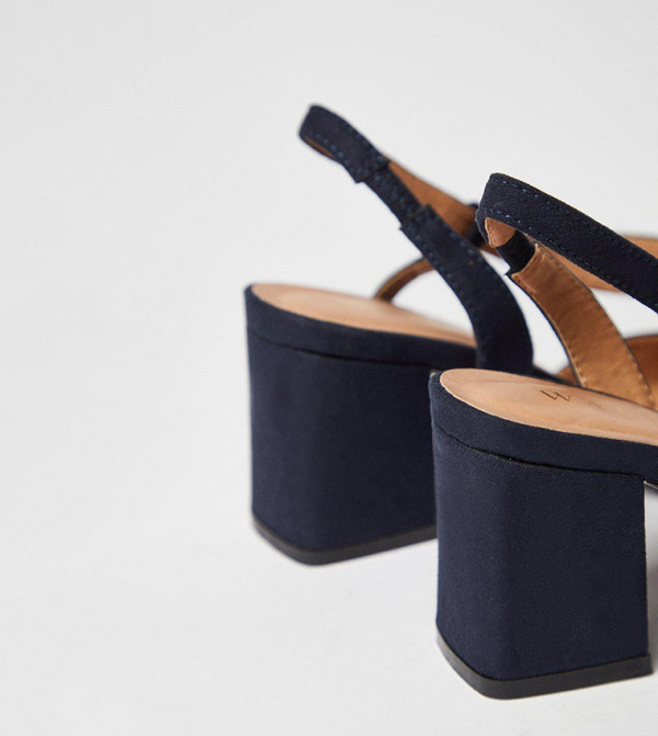 Wallis Wallis - Navy Pumps