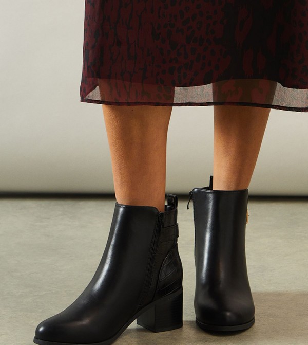 Wallis  - Black Ankle length Boots