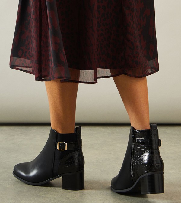 Wallis  - Black Ankle length Boots