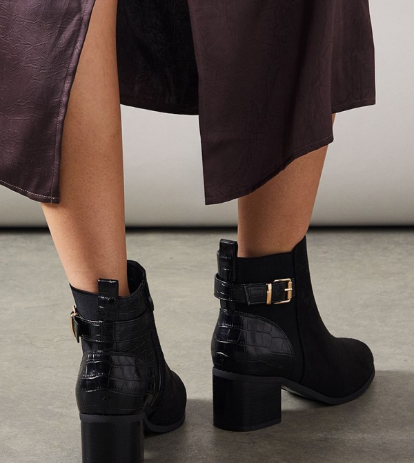 Wallis  - Black Ankle length Boots