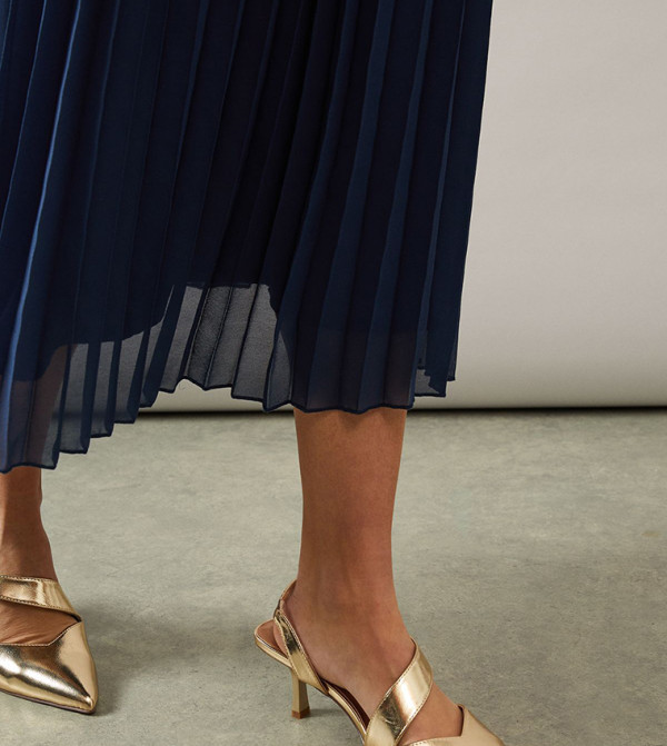 Wallis Wallis - Gold Pumps