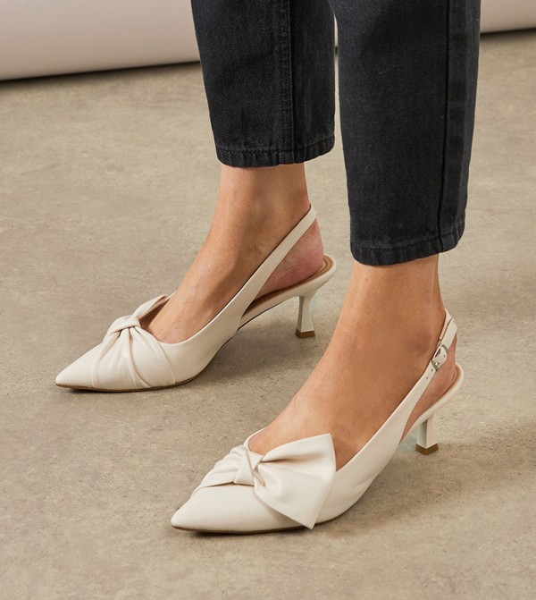 Wallis Wallis - Beige Pumps