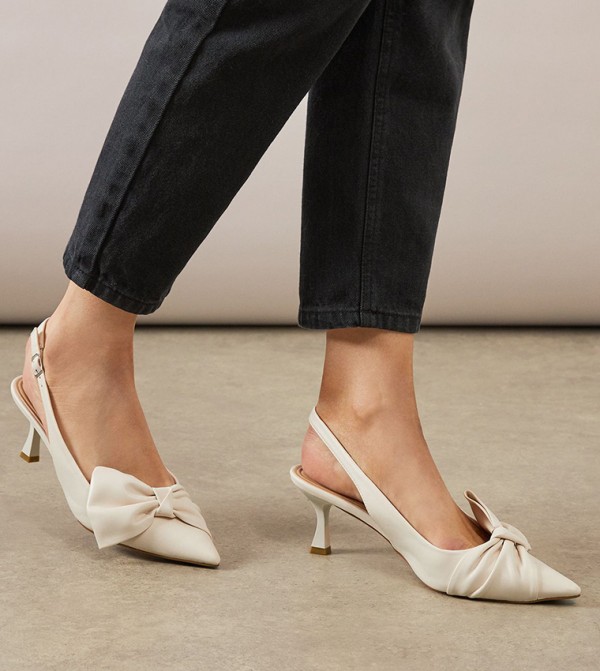 Wallis Wallis - Beige Pumps