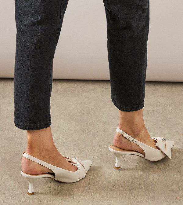 Wallis Wallis - Beige Pumps