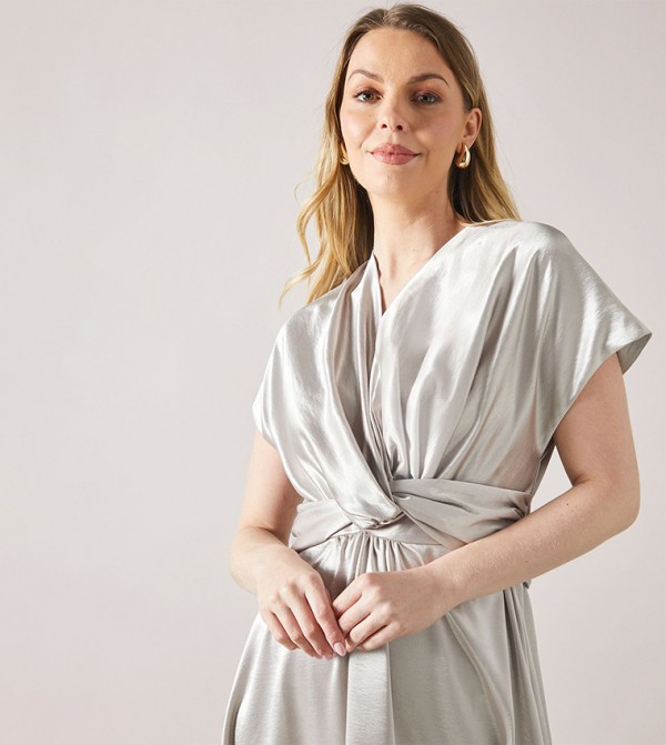 واليس  واليس - بيج Midi Dresses