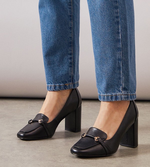 Wallis Wallis - Black Pumps