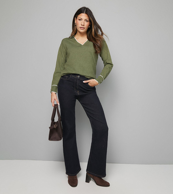 Wallis  Sweaters & Cardigans - Green V-neck Sweaters