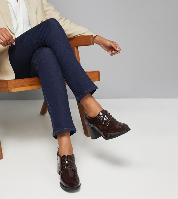 Wallis  Loafers & Mocassins - Brown undefined