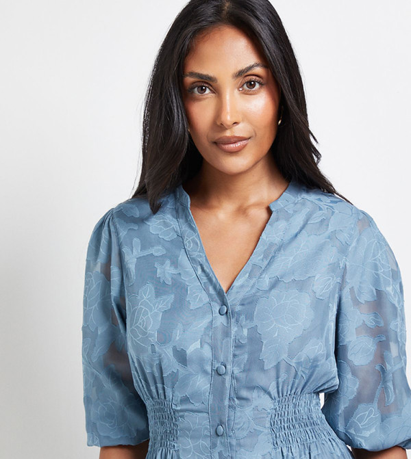 واليس   - أزرق Midi Dresses