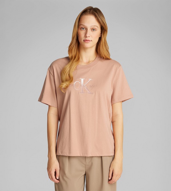 كالفن كلاين جينز  - NUDE PINK تيشيرتات كاجوال
