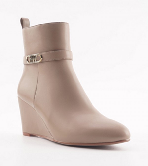 Nine West  Ankle Boots - Beige Ankle Boots