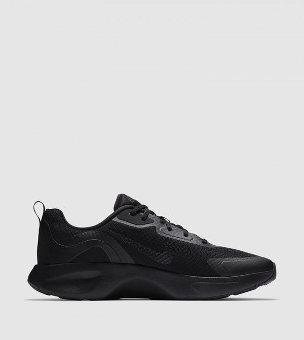 Nike  Sneakers - Black Low Top
