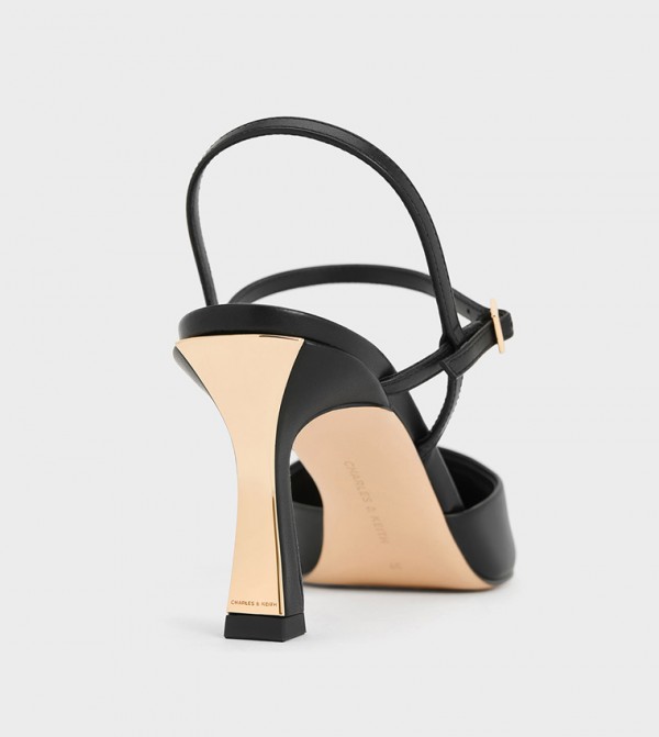 Charles & Keith Charles & Keith - Black Pumps