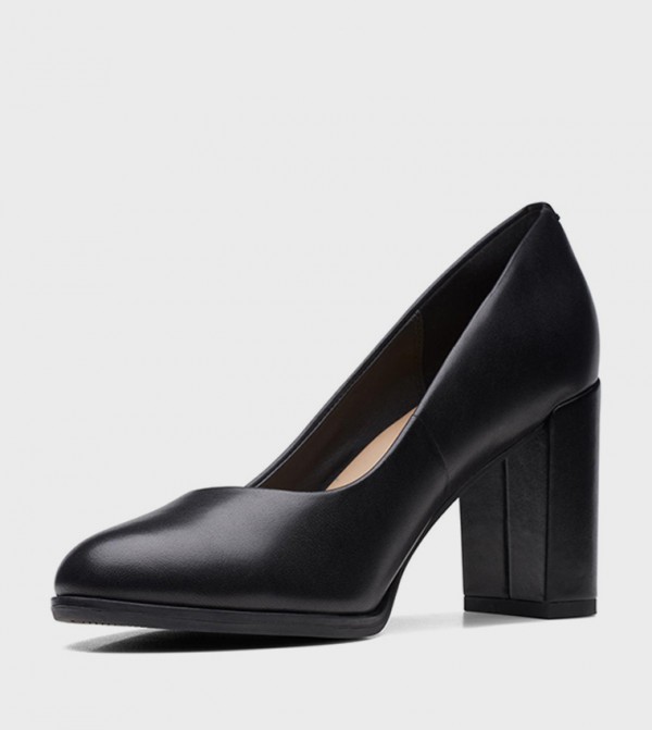 كلاركس كلاركس - أسود أحذية بكعب