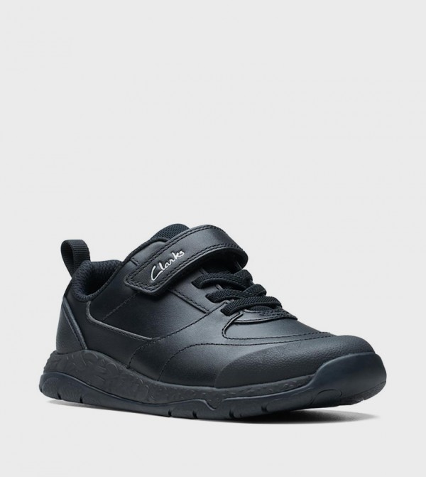 Clarks  Footwear - Black Low Top