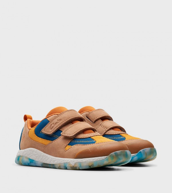 Clarks Clarks - Orange Low Top