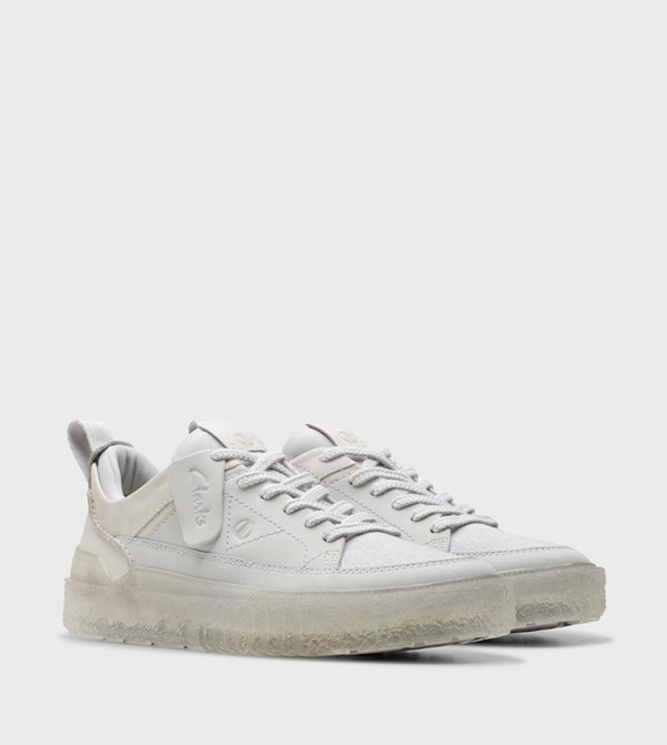 Clarks  Sneakers - White Low Top