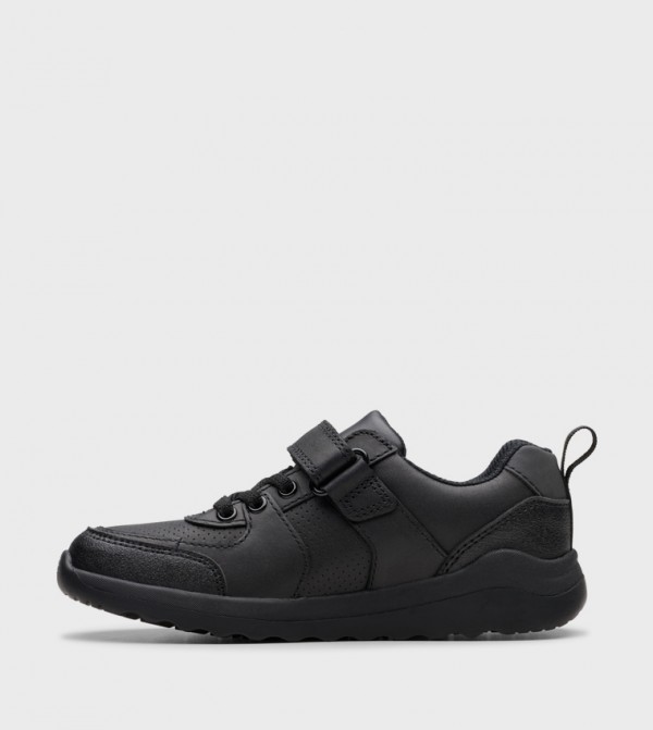 Clarks  Footwear - Black Low Top
