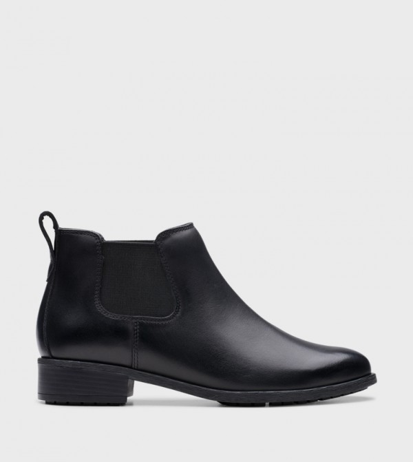 Clarks  Boots - Black Ankle length Boots