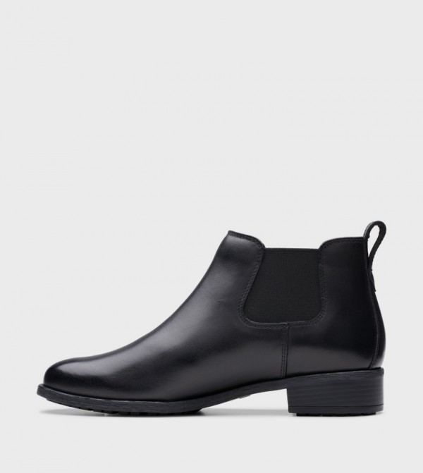 Clarks  Boots - Black Ankle length Boots