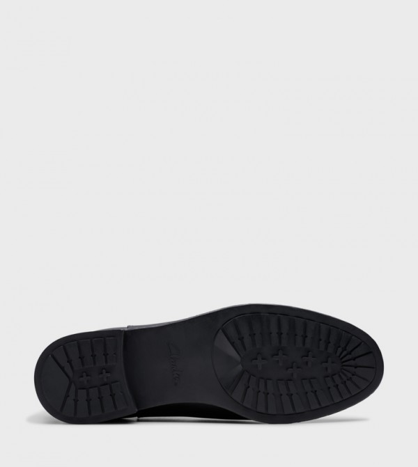 Clarks  Boots - Black Ankle length Boots