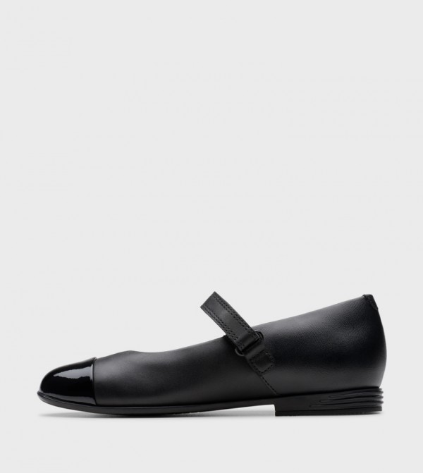 Clarks  Footwear - Black Ballerina
