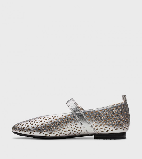 Clarks Clarks - Silver Casual Slip-ons