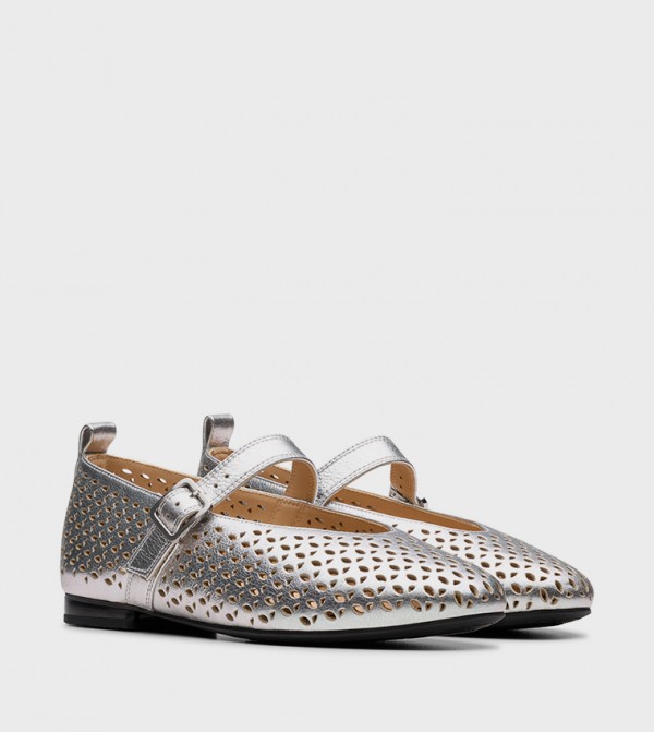 Clarks Clarks - Silver Casual Slip-ons