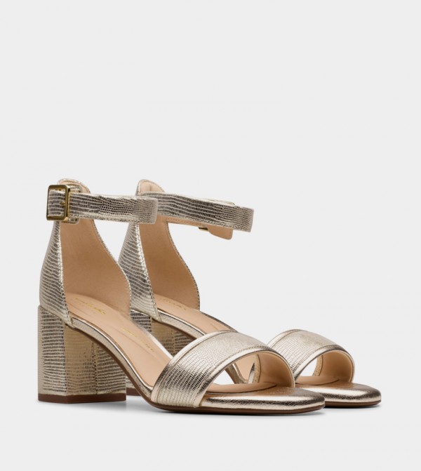 كلاركس - ذهبي كعب