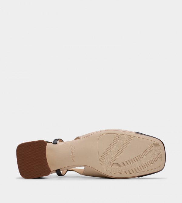 Clarks  Sandals - Beige Pumps