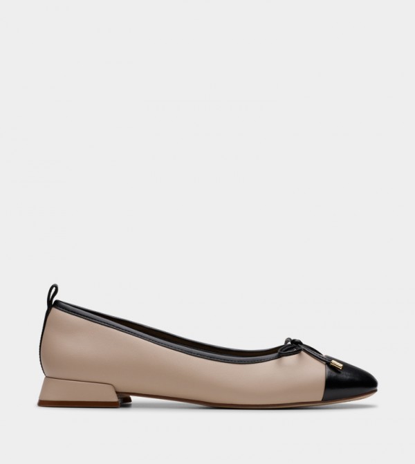 Clarks Clarks - Beige undefined