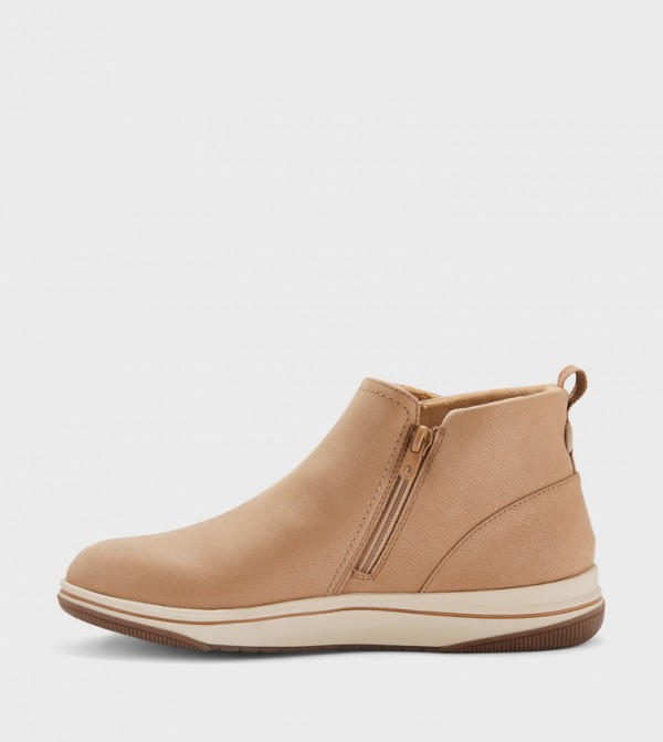 Clarks  Boots - Beige Ankle length Boots