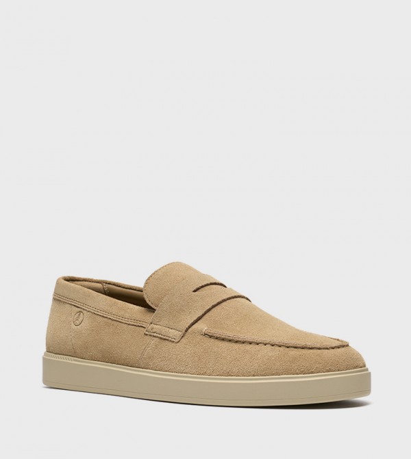 Clarks  Shoes - Beige undefined