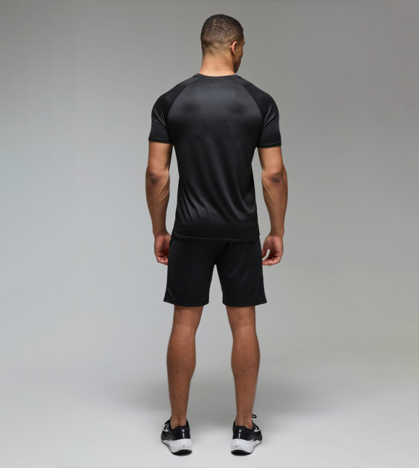 boohooMAN  Sportswear - Black T-Shirts & Vests