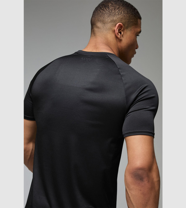 boohooMAN  Sportswear - Black T-Shirts & Vests