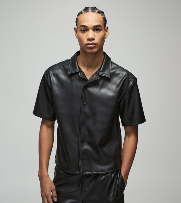 بوهو مان  قمصان - أسود Short Sleeves