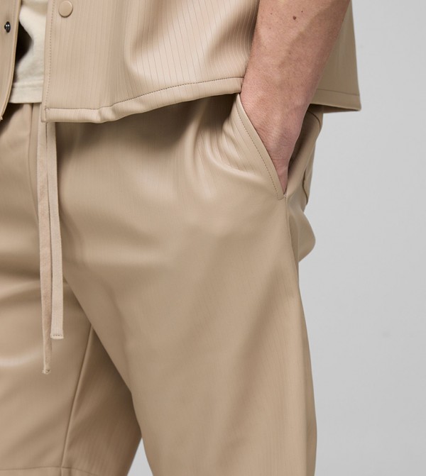 boohooMAN  uni-b - Beige Casual Shorts