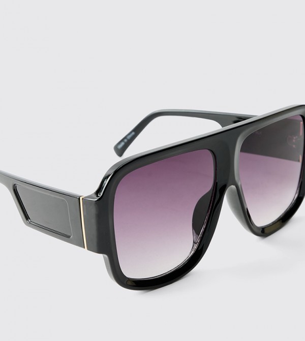 boohooMAN  Sunglasses - Black undefined