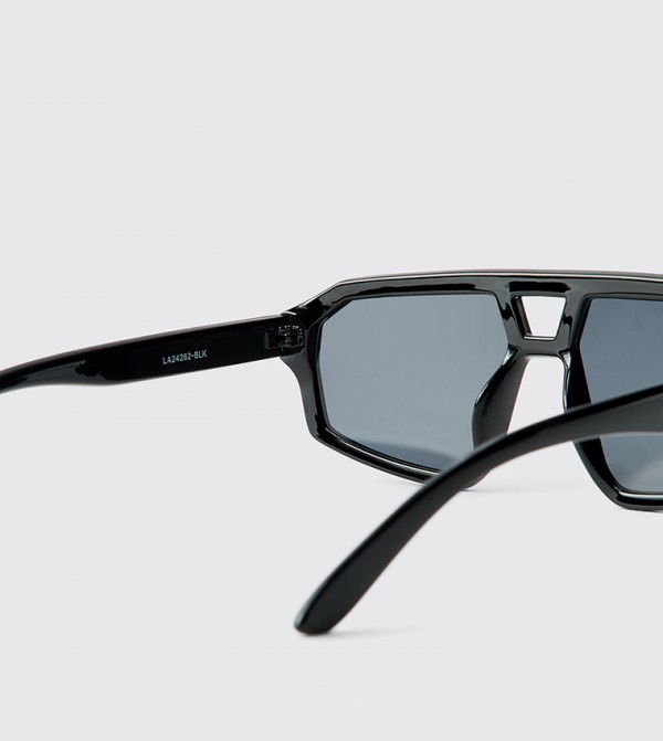 boohooMAN  Sunglasses - Black undefined