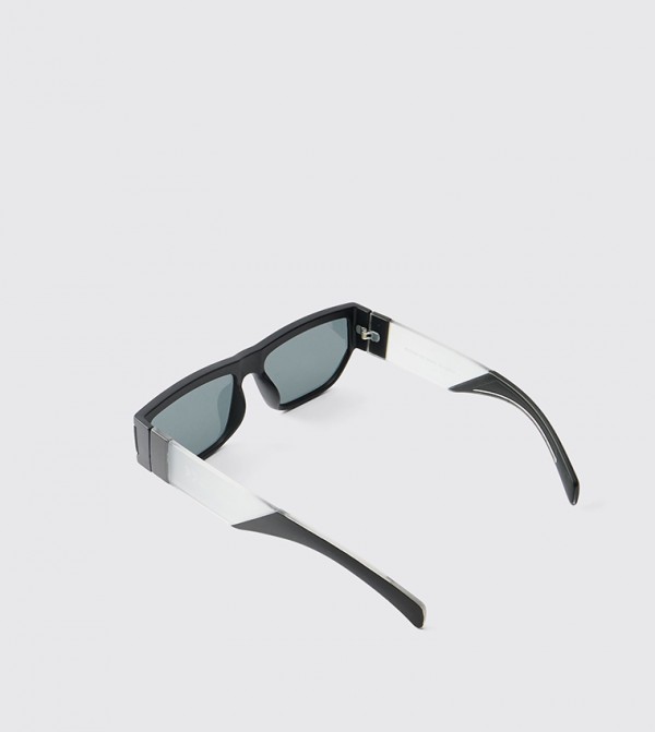 boohooMAN  Sunglasses - Black undefined