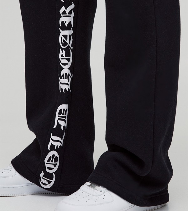 boohooMAN  Pants & Chinos - Black Joggers