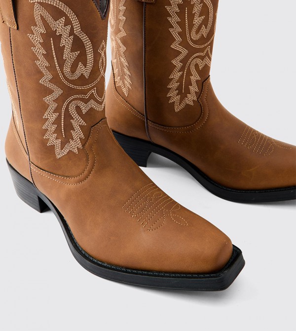 boohooMAN  Chukka Boots - Brown Chukka Boots