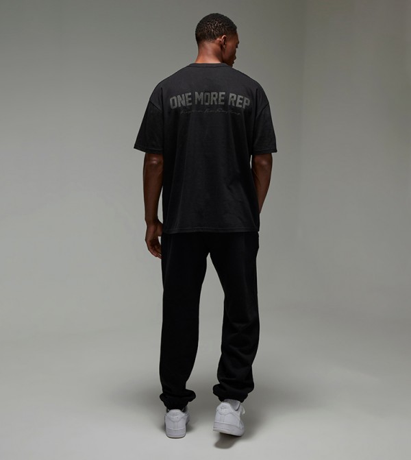 boohooMAN  T-Shirts & Vests - Black T-Shirts & Vests