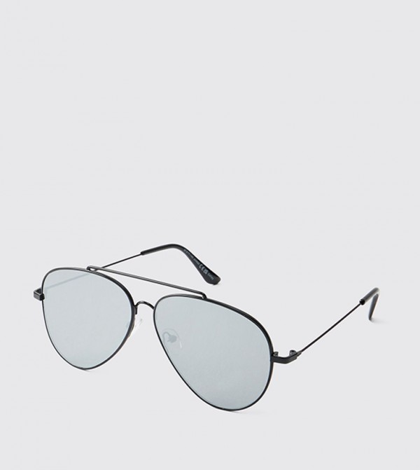 boohooMAN  Sunglasses - Black undefined