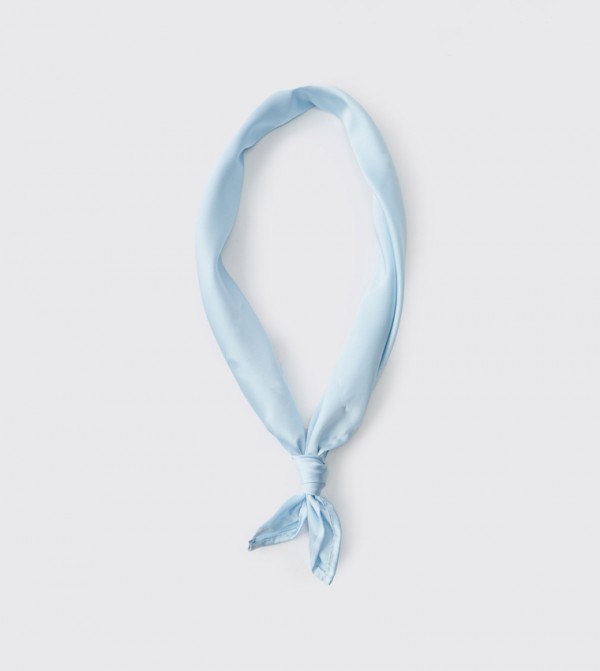 بوهو مان  أوشحة - أزرق فاتح Knitted Scarves