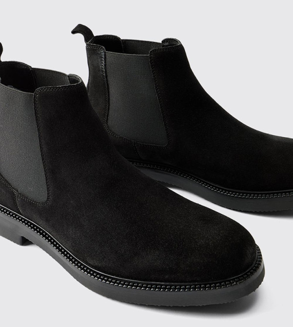 boohooMAN  Boots - Black Chelsea Boots