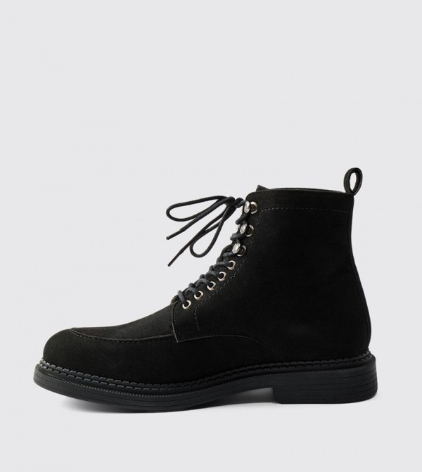 boohooMAN Shoes - Black Lace up Boots