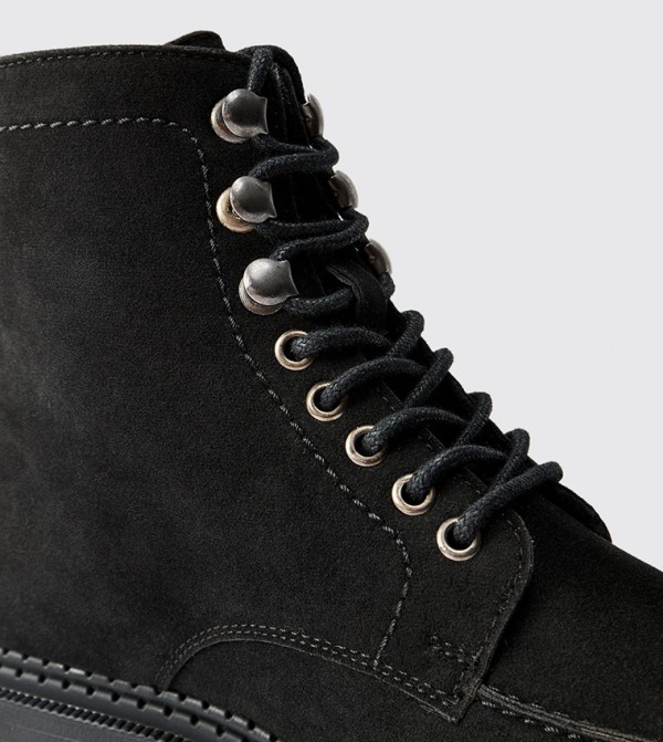 boohooMAN Shoes - Black Lace up Boots