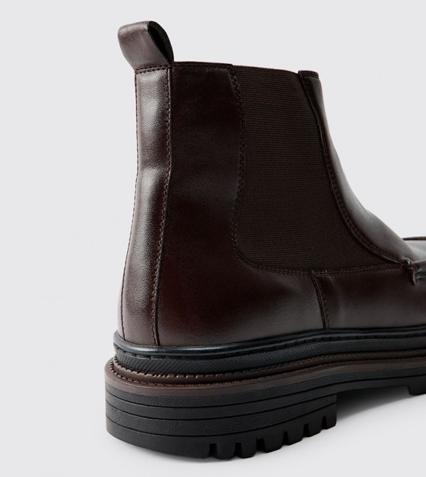boohooMAN  Boots - Tan Chelsea Boots