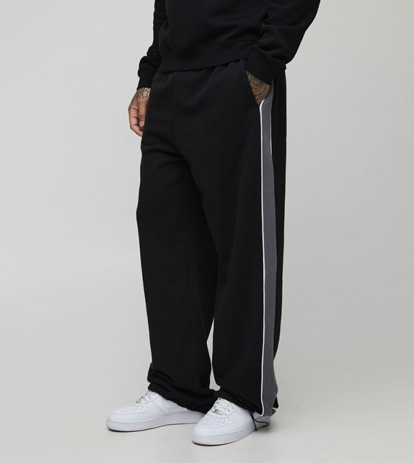boohooMAN  Joggers - Black Joggers